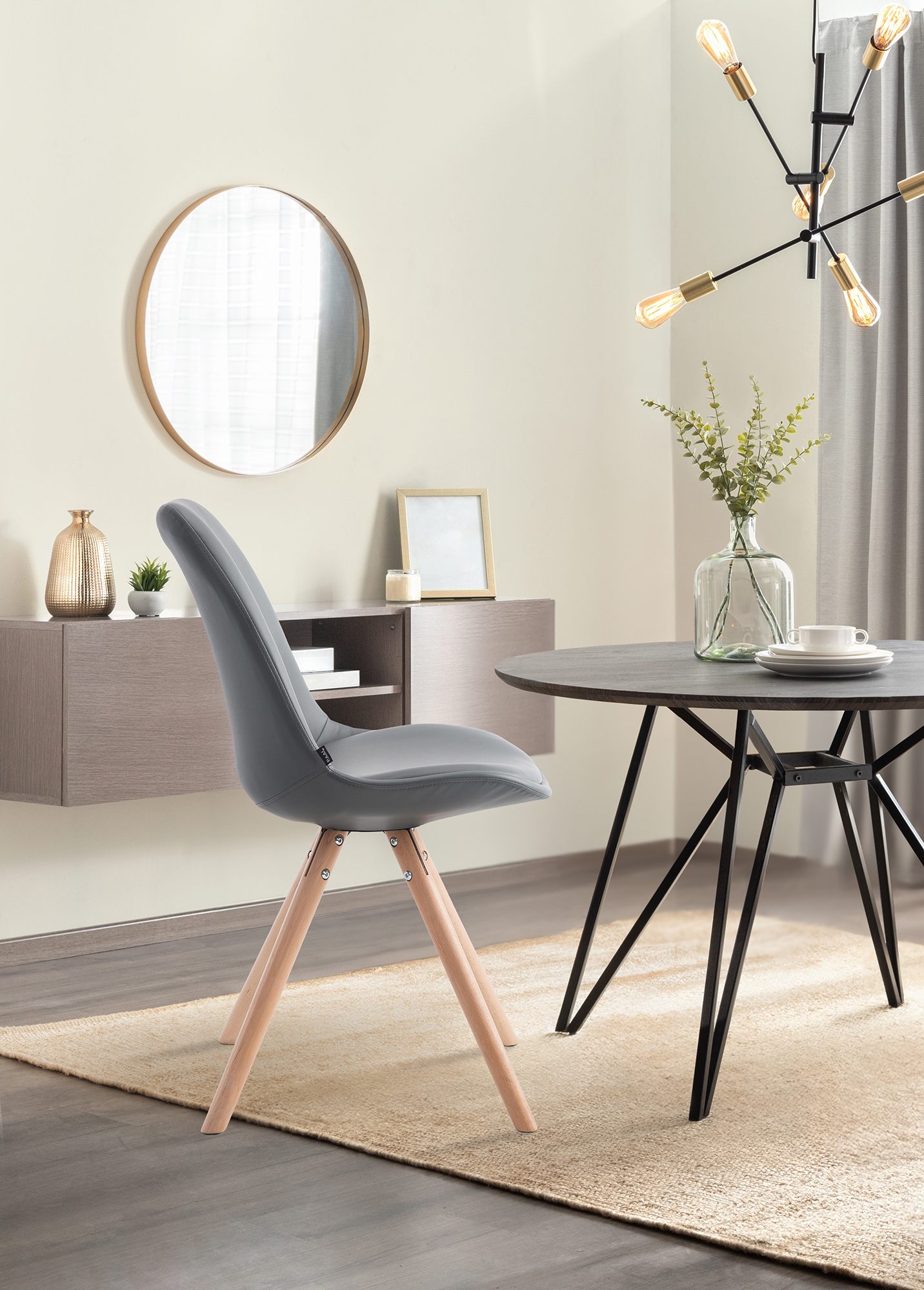 Chaise visiteur LAVAL similicuir pieds ronds