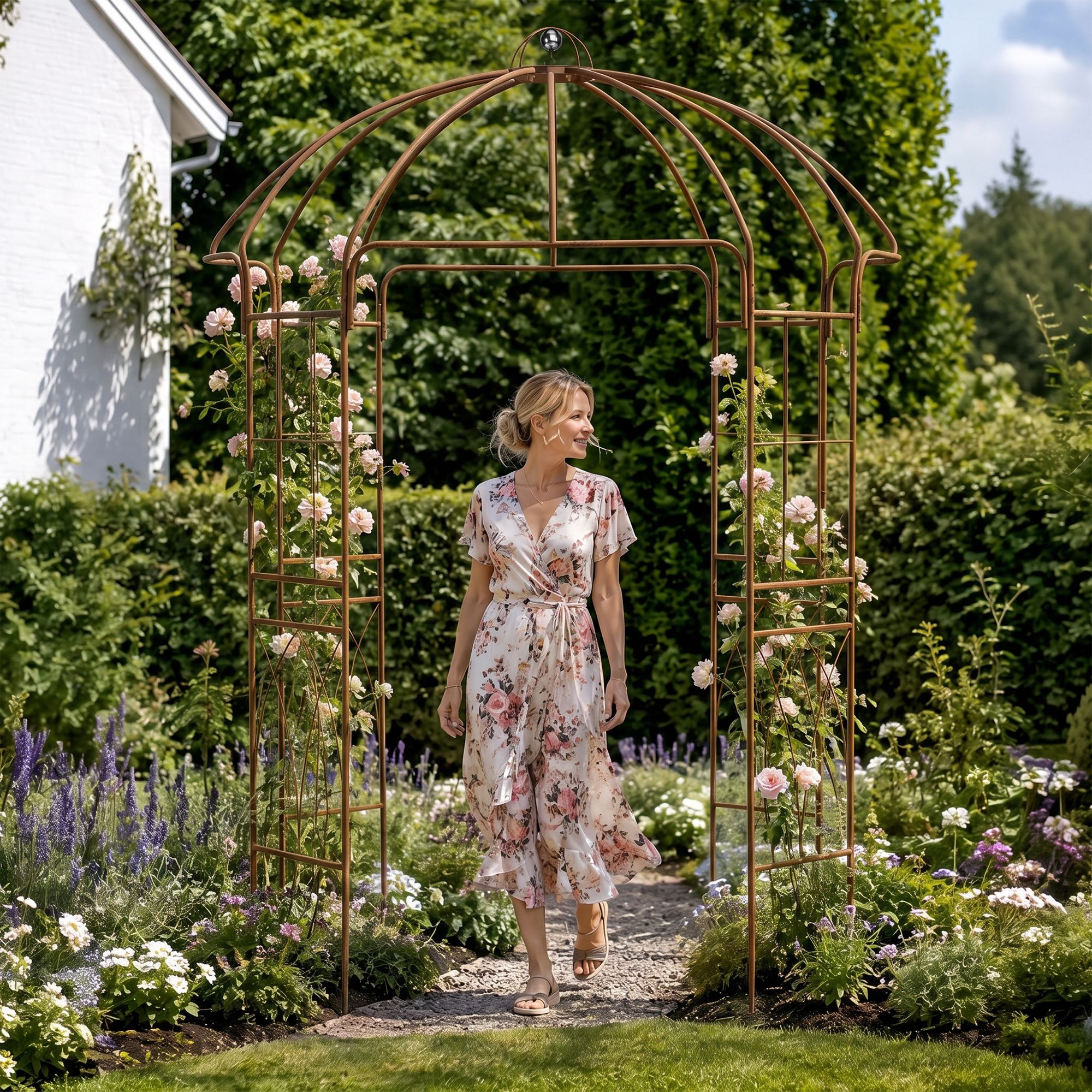 Pavillon de jardin Keira avec treillis