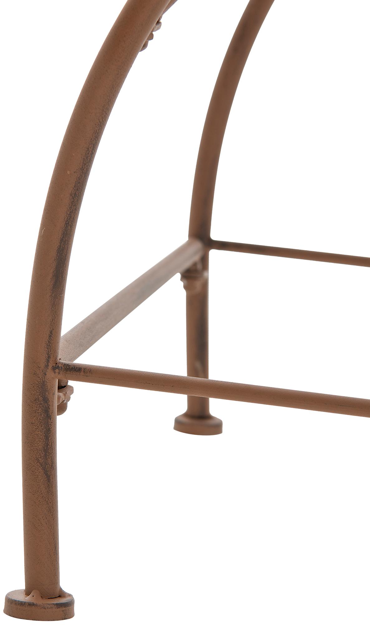 Chaise d'extérieur Sheela en fer avec accoudoirs et repose-pieds