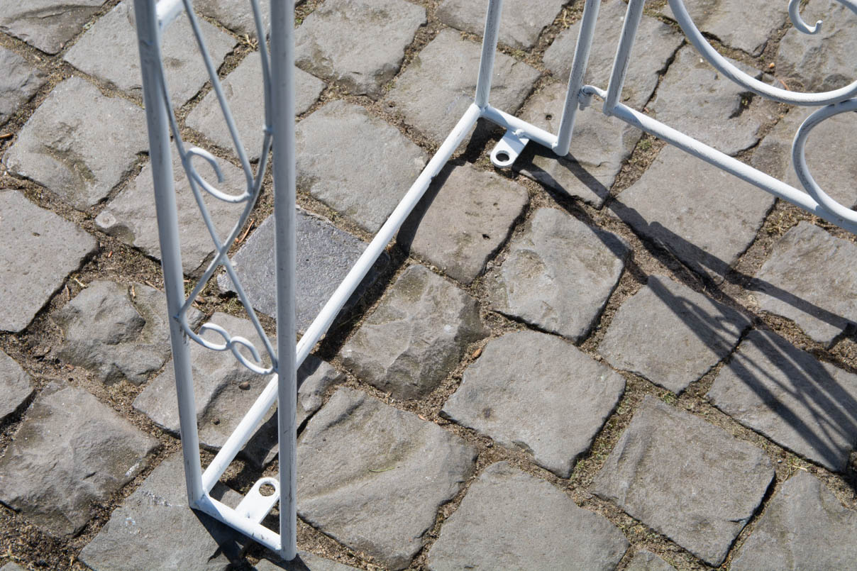Arche à rosiers en fer Melissa avec porte