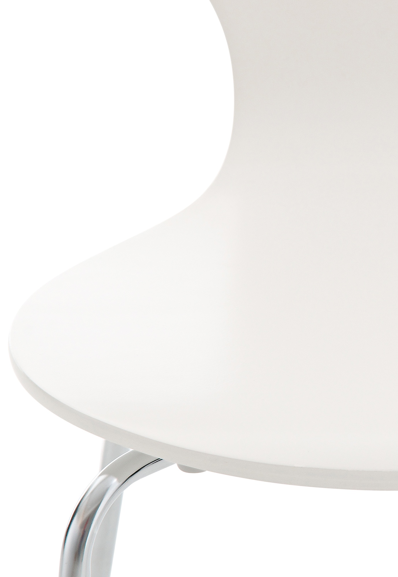 Lot de 16 chaises empilables en bois Diego