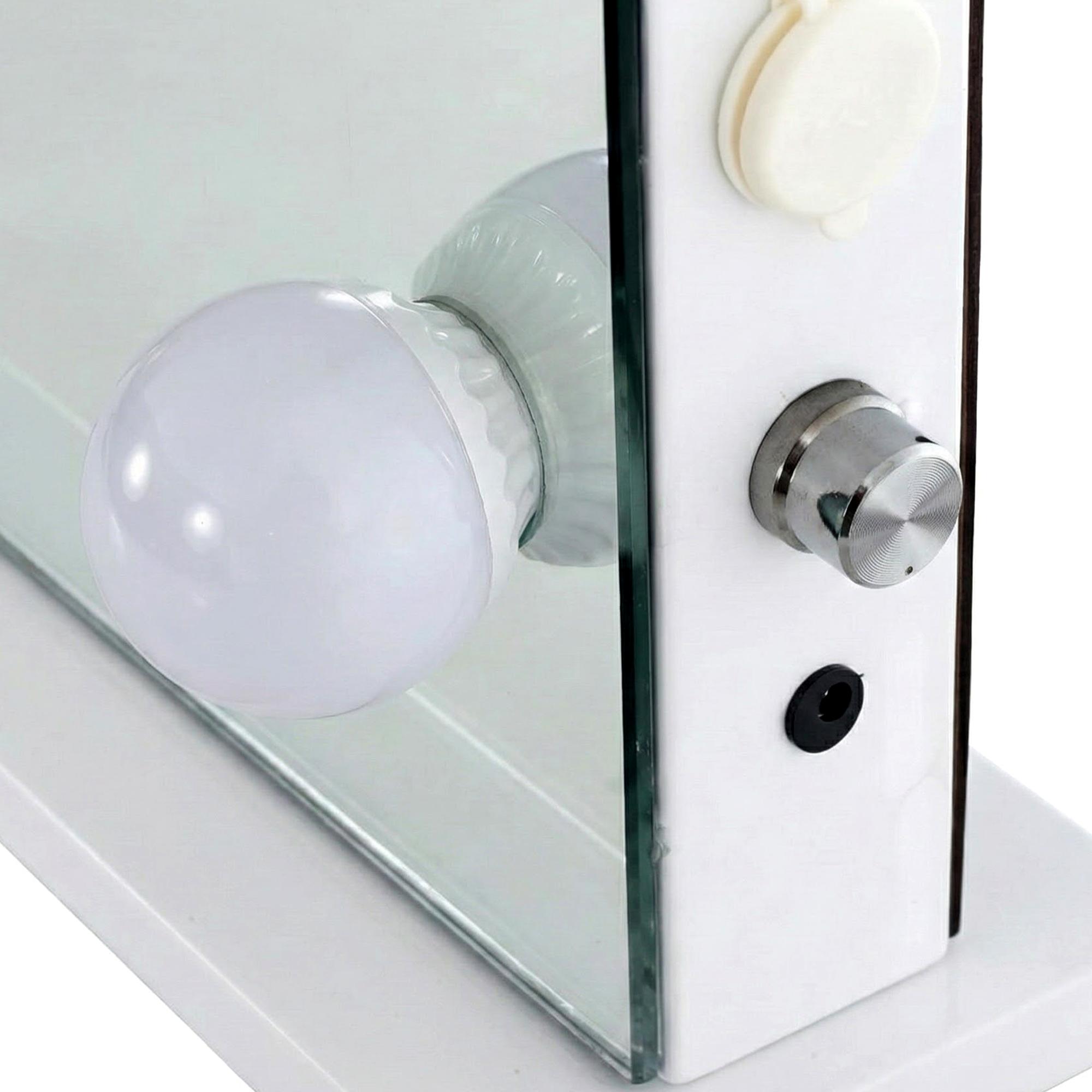 Miroir Led de Maquillage Palmdale avec lumière réglable et port USB
