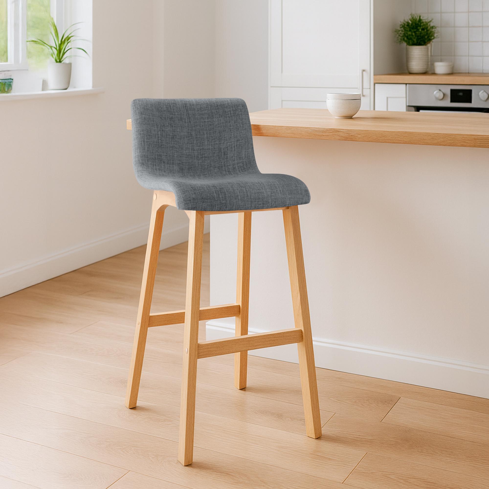 Lot de 2 tabourets de bar Hover en tissu, piètement à quatre pieds en bois naturel