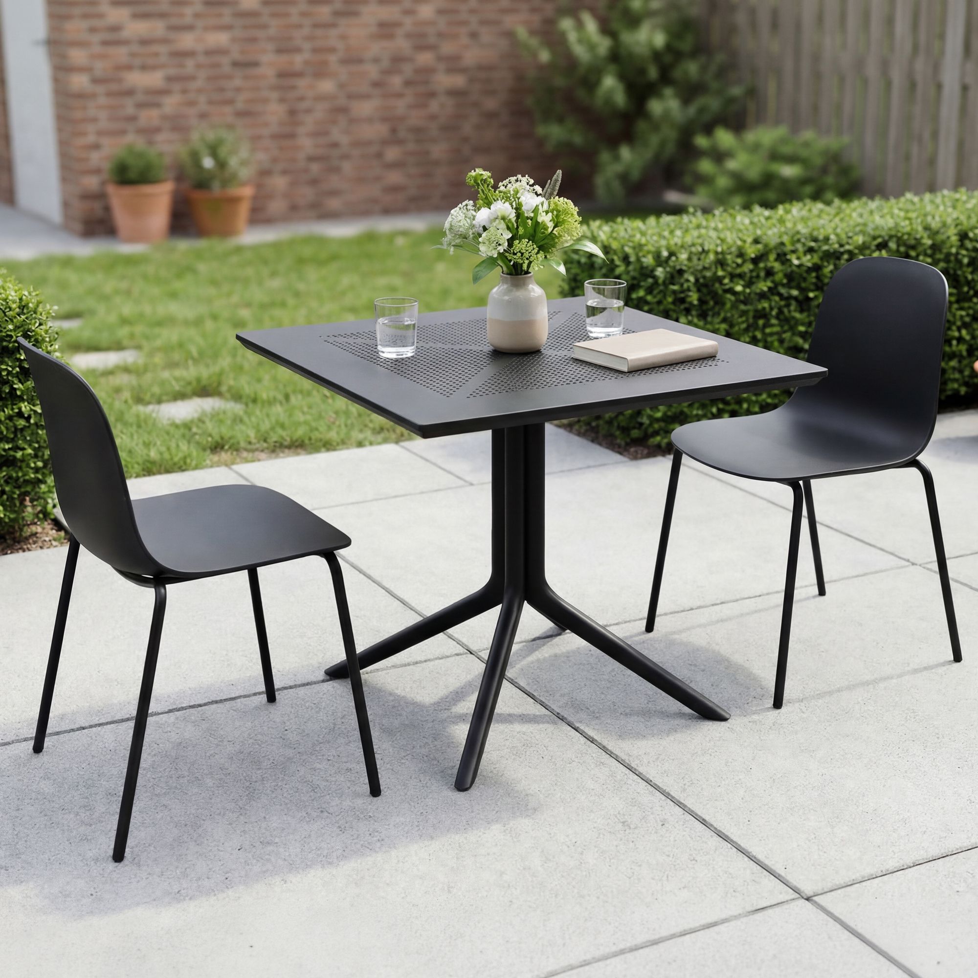 Ensemble de mobilier de jardin Zeron avec 2 chaises