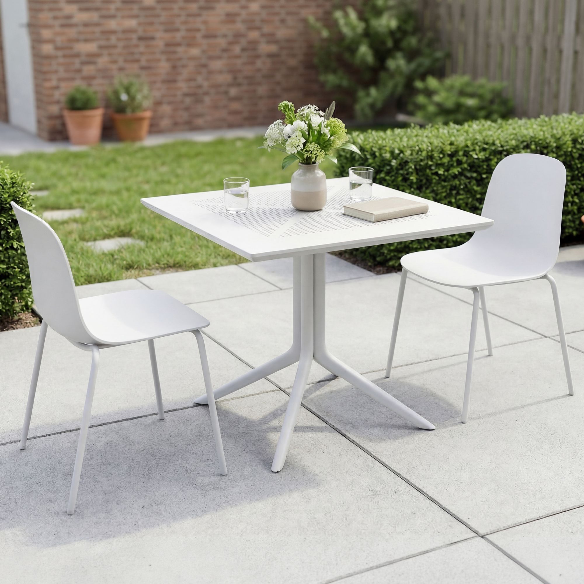 Ensemble de mobilier de jardin Zeron avec 2 chaises